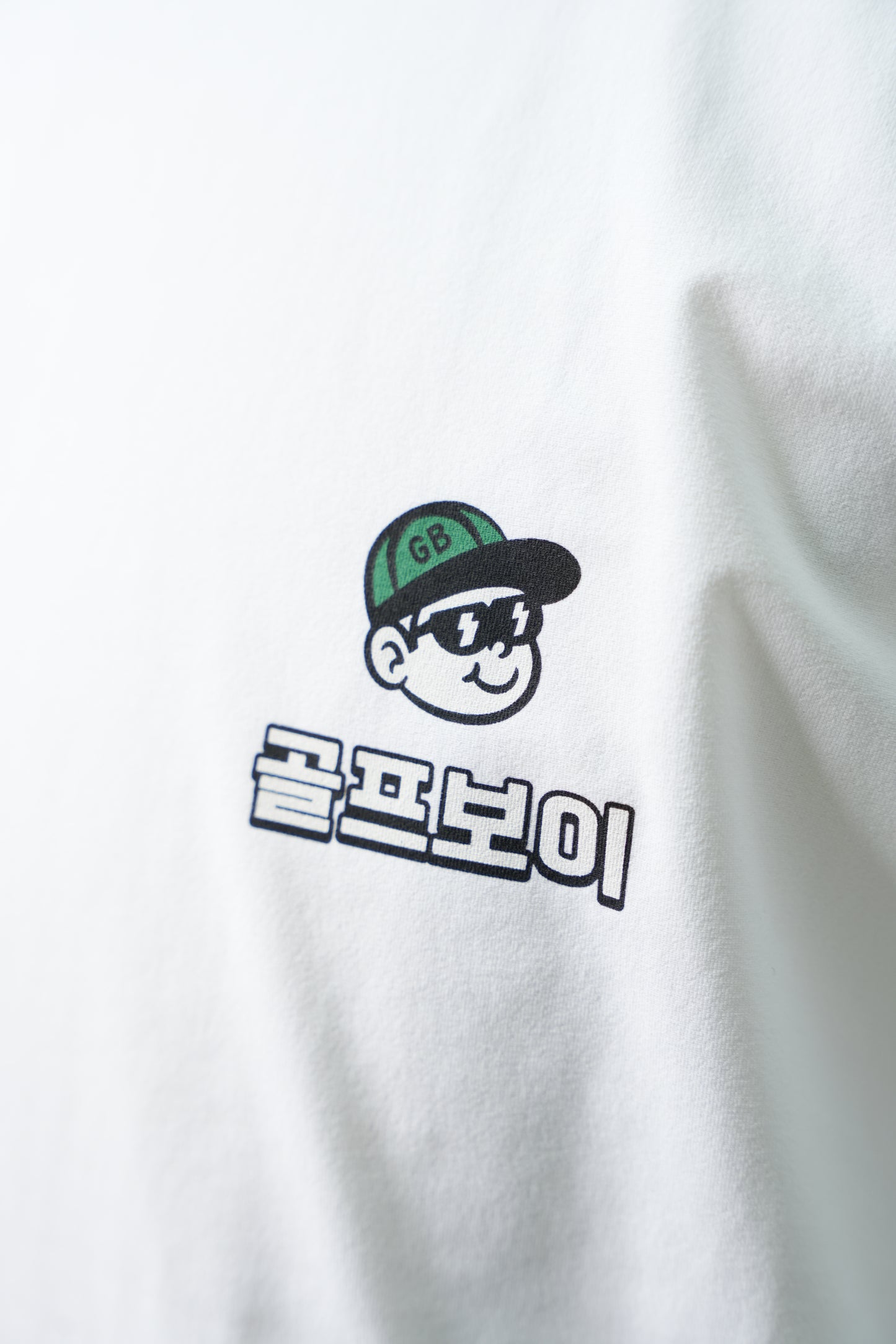 GOLF BOY circle logo mock neck-white